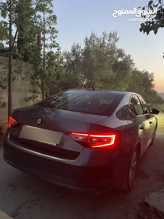 سكودا سوبيرب 2018 للبيع