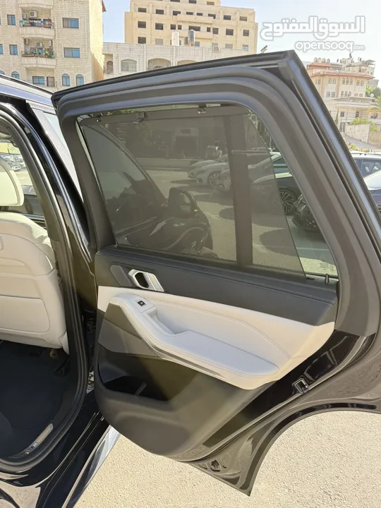 BMW X5 ترخيص 2022 ترخيص  محرك 3000 هايبرد plug in/يقطع على الشحنه 80 كيلو متر