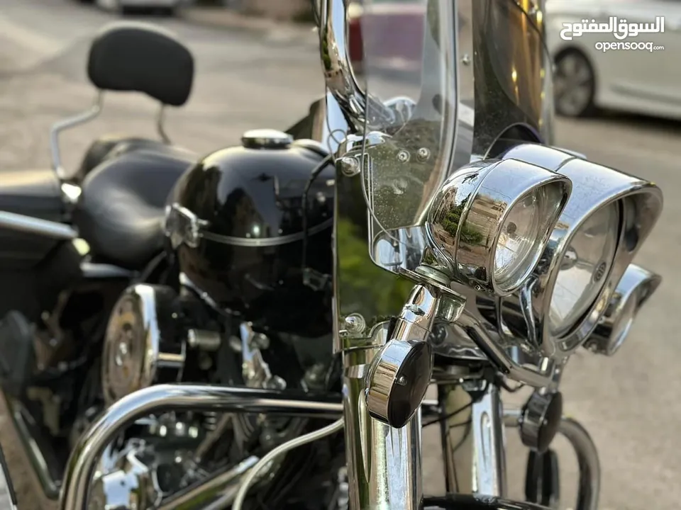 Harley Davidson road king classic