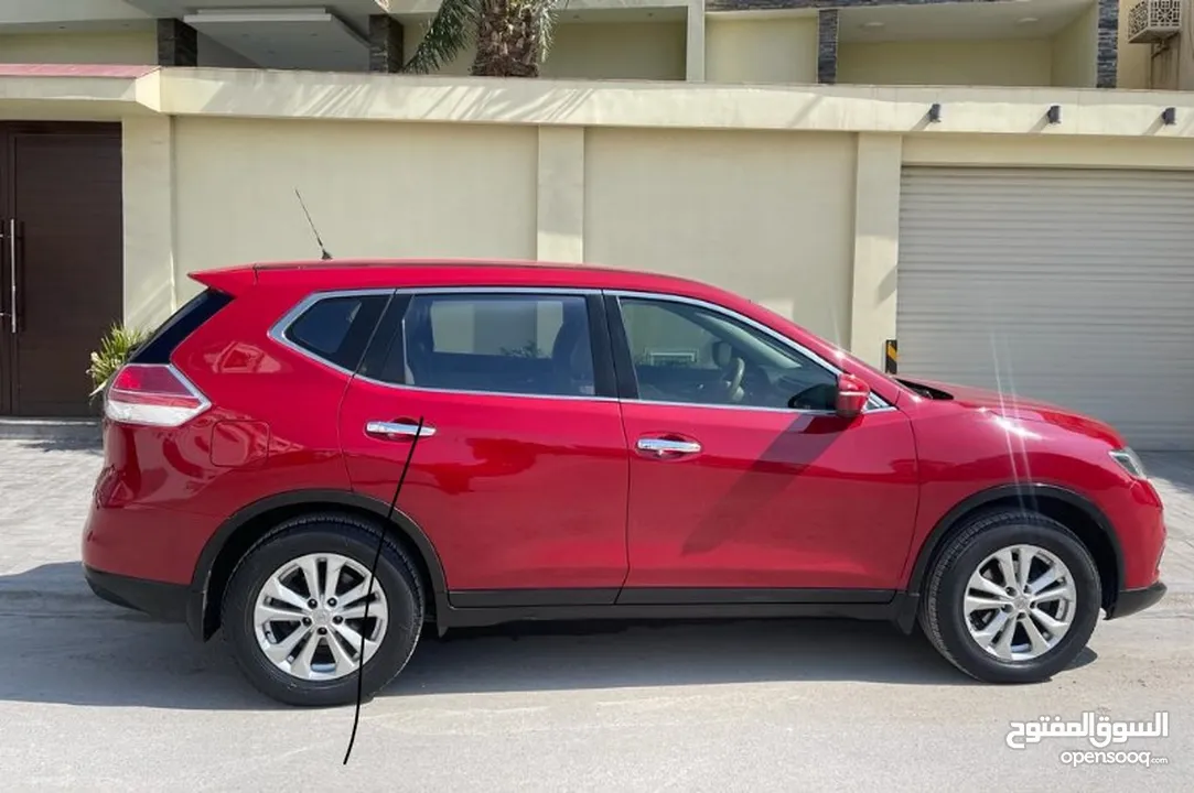 NISSAN X TRAIL 2015 SUV For Sale Call 33 687 474