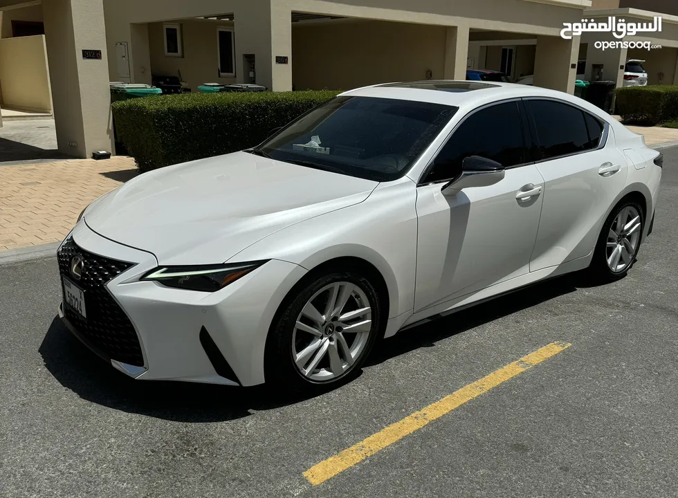 Lexus IS300 2021