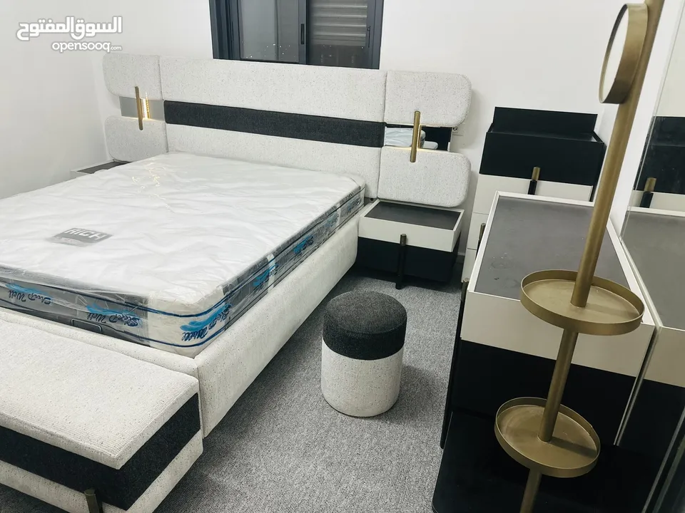 للتميز عنوان