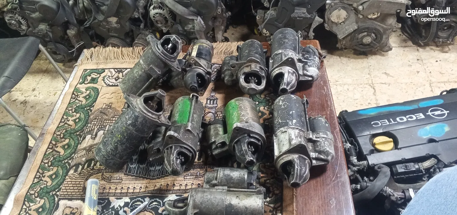 محلات سائر قرقش لبيع قطع الغيار الاوبل و يوجد قسم ميكانيك جديد ومستعمل قطع بدي وقطع ميكانيك
