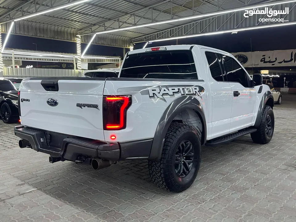 Ford Raptor 2017 GCC in excellent condition one owner no accident well maintained