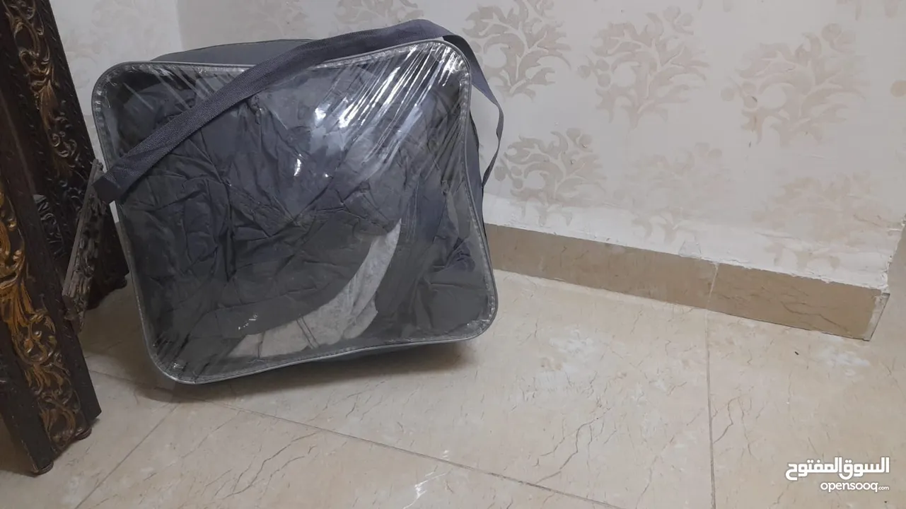 كفر سيارة أكسينت 2015 شبه جديد للبيع 15 دينار