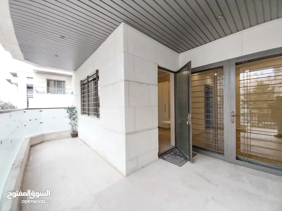 Not Furnished Apartment to Rent 200sqm ( Property 18960 )-174813571