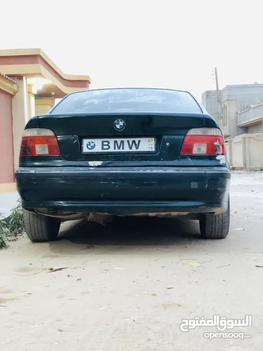 BMW E39 520i