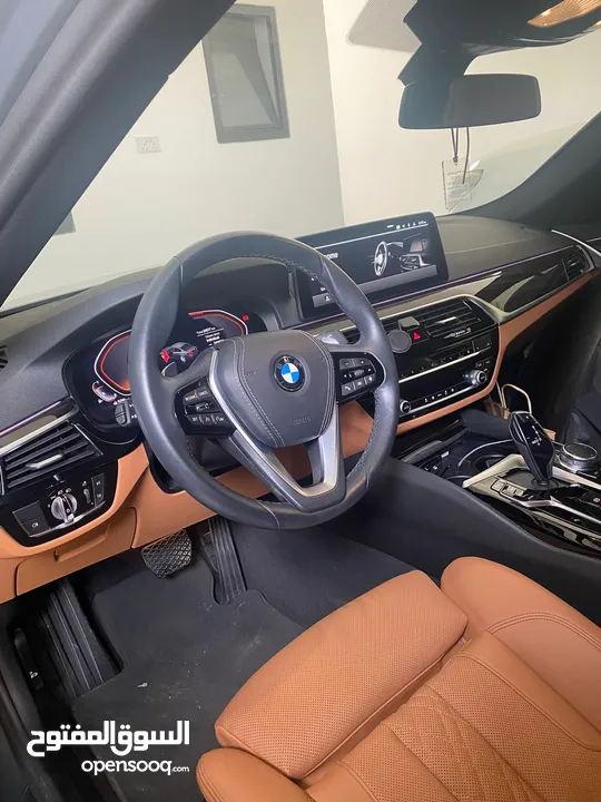 للبيع BMW 520i 2023