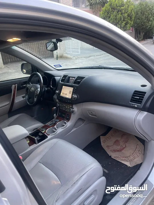 Toyota Highlander 2012 full option