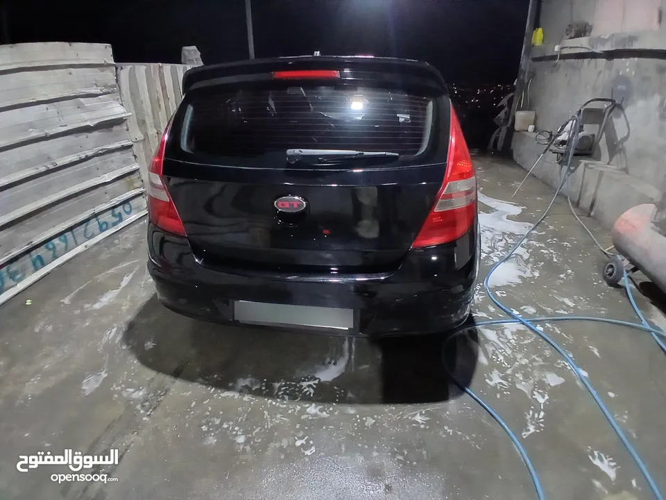هونداي i30 بيت لحم  دهان جديد سياره فحص نظيف بصلاة ع النبي البيع بسبب التجديد فقط