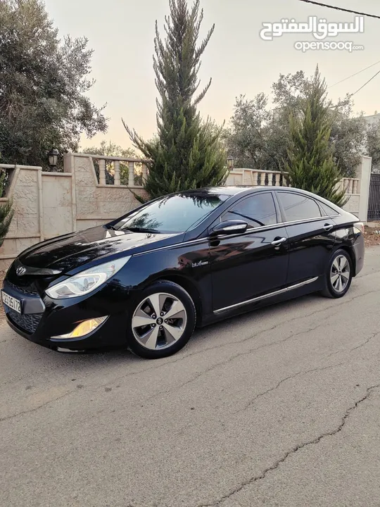 هونداي سوناتا 2012 للبيع