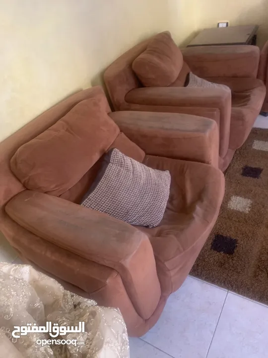 أثاث منزلي ...طقم أمريكي دب.  ... سجاد
