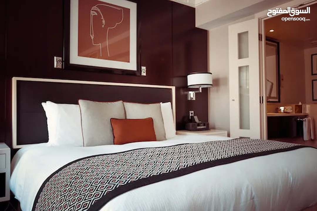 For Rent 4-star Hotel  A Luxurious للإيجار فندق 4 نجوم ملاذ فاخر في قلب بر دبي مفتاحك للرفاهية
