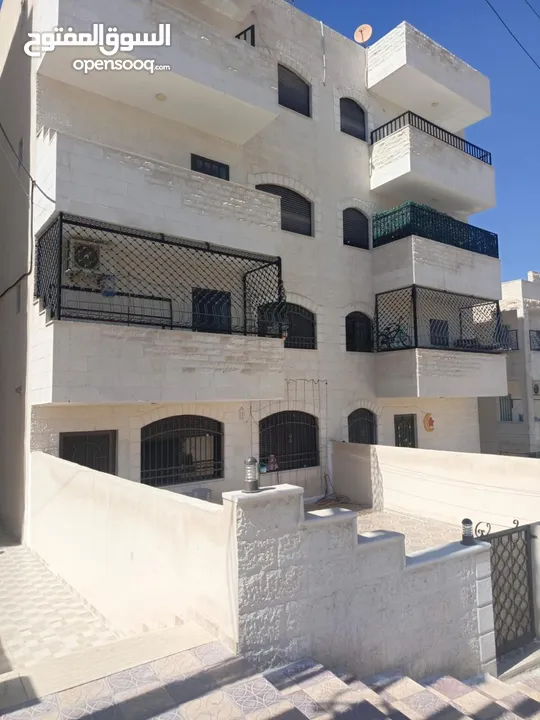 للبيع شقة جديدة غير مسكونة – الزرقاء الجديدة / شارع الفلاتر