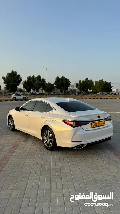 Lexus ES350 2019 للبيع لكزيس