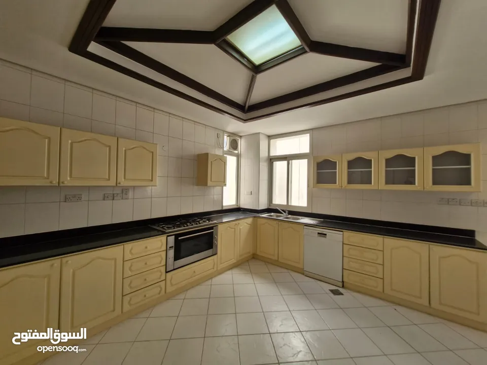 5 BR + 1 Maid’s Room Villa for Rent in Compound, Qurum