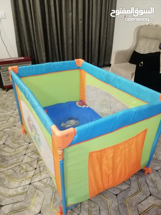 سرير طفل قابل للطي نظافه 100٪ من عمر يوم الى عمر 6 سنوات 