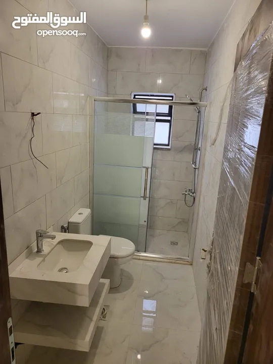 شقة سكنيه مميزه اطلاله رائعه