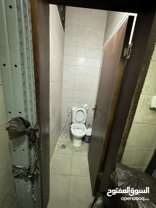 محمص وسوبر ماركة للبيع خلف مستشفى الاسلامي ماقبل العيادة الخاصه