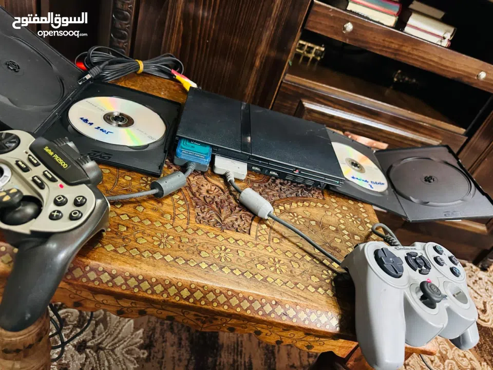 Playstation 2 Slim  بلاستيشن 2 سلم