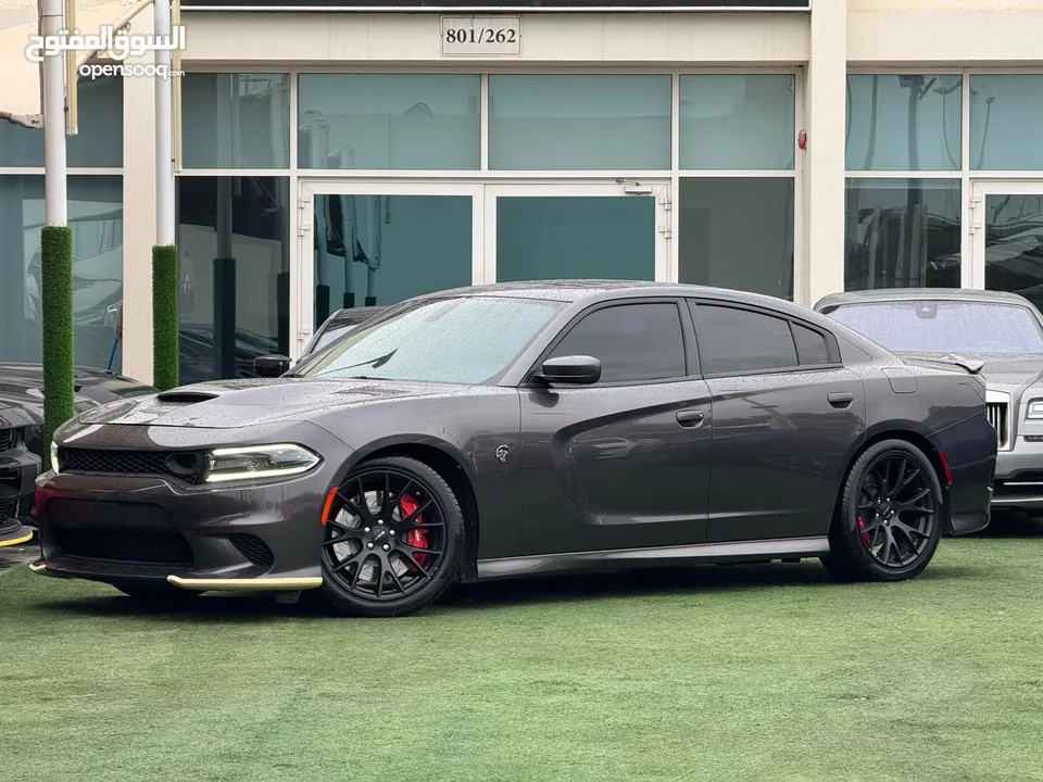 DODGE CHARGER HELLCAT SRT GCC 2016 Full Service history (Al futaim) Original paint  zero accidents