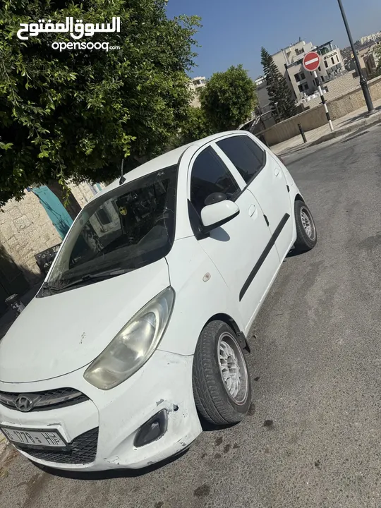 هونداي i10