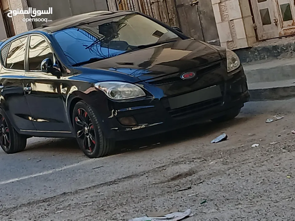 هونداي i30 بيت لحم  دهان جديد سياره فحص نظيف بصلاة ع النبي البيع بسبب التجديد فقط