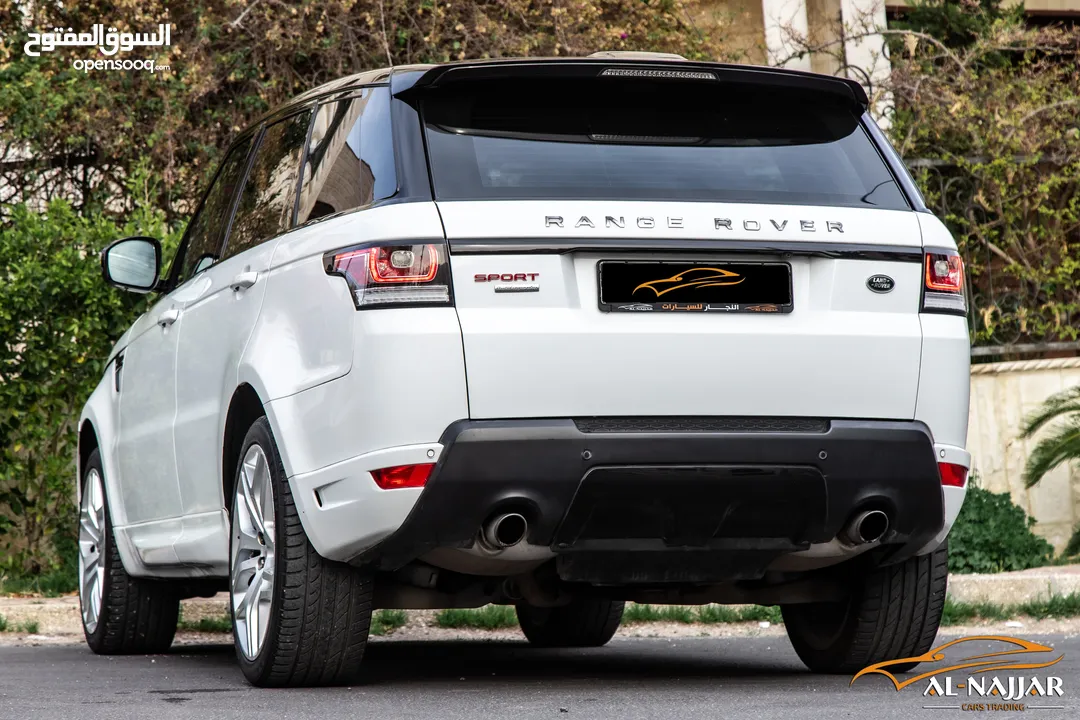 Range Rover Sport Supercharge 2014  السيارة وارد الشركة