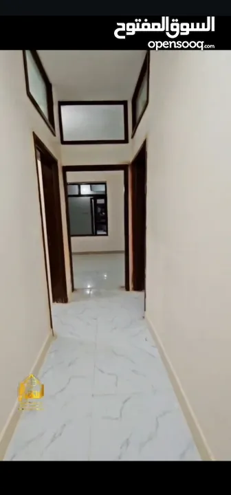 شقة مساحة 85متر دور خامس شرقة اربع غرف مجلس وحمام مستقل للبيع او الاجار الشهري