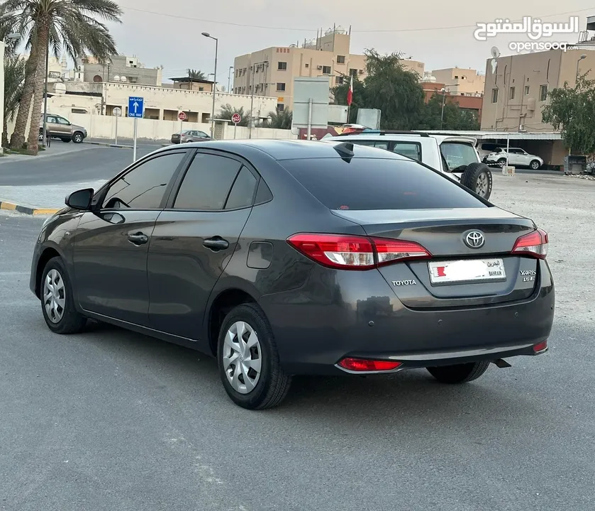 Toyota yaris 1.5 model 2019 very urgent sale