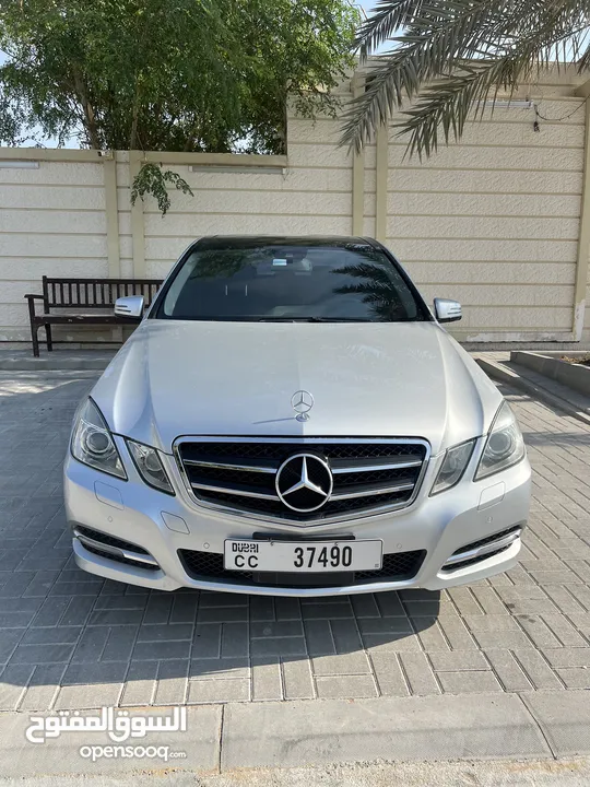 MERCEDES E300