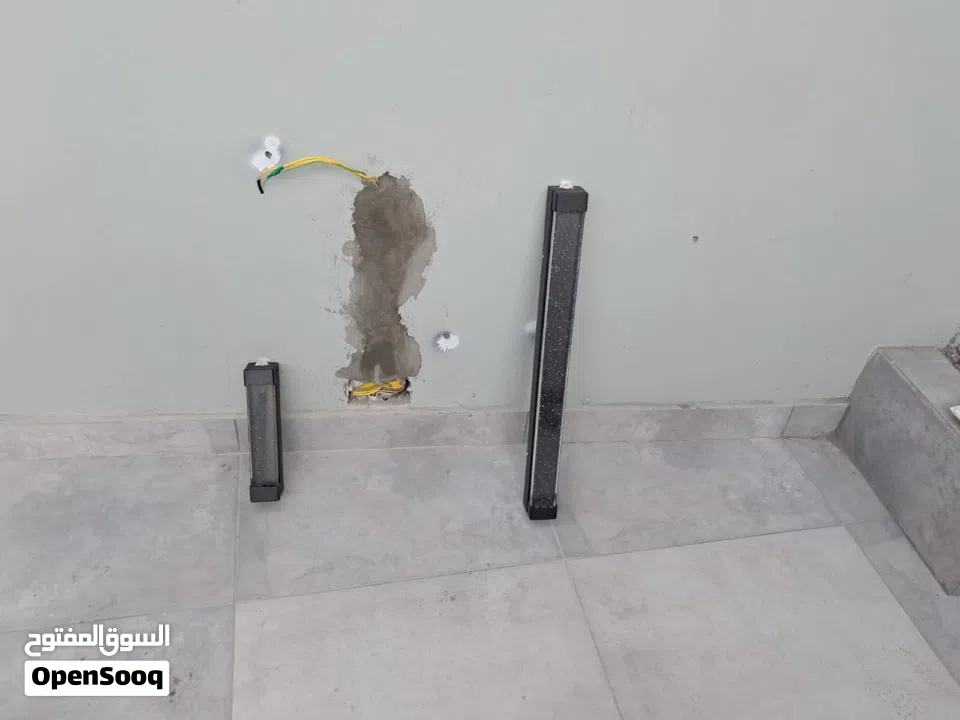 ELECTRATION AND PIPE FITAR and also ac service .lighting.  wiring.and db  work ..ac service