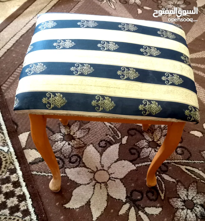 مجموعة أغراض للبيع كامل وحرمات