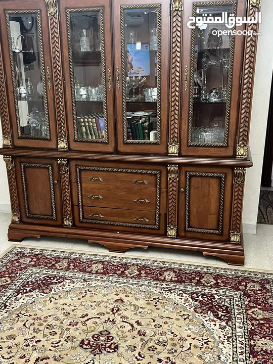 بوفيه خشب sold بحاة جديدة