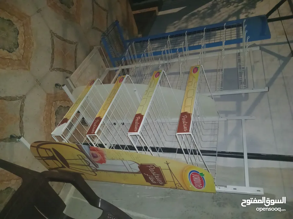 ستاندات للبيع مستعمل بحاله ممتازه