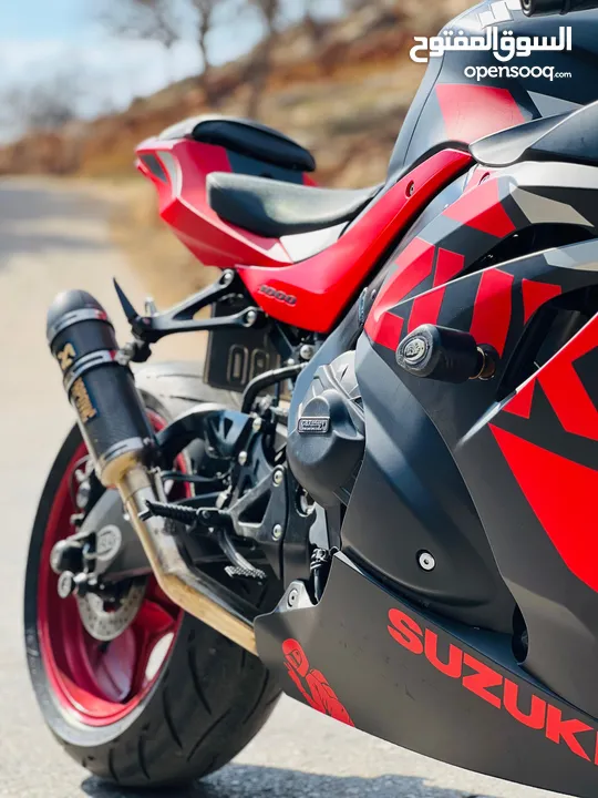 GSX,,1000,,R  بحالة الوكاله ومميزه وممشى قليل