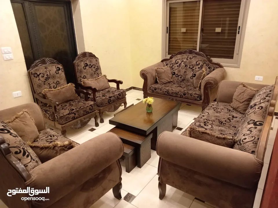 طقم كنب فخم جدا