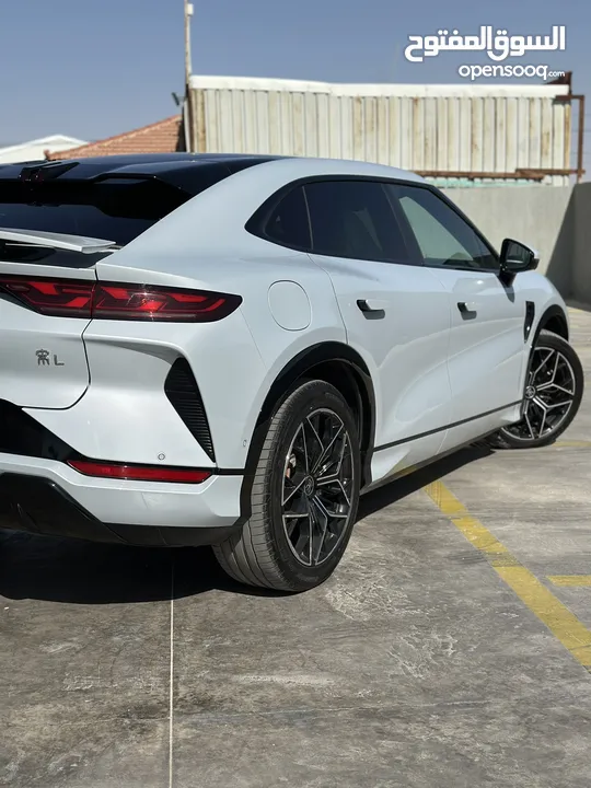 Byd Song L 2023  excellent دفع رباعي AWD 520hp حصان اعلا صنف ماتورين داخليه مميزه الكنتارا جنط مميز