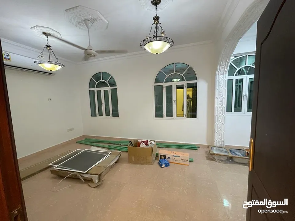 For rent Villa in al qurm  للإيجار فيلا في القرم