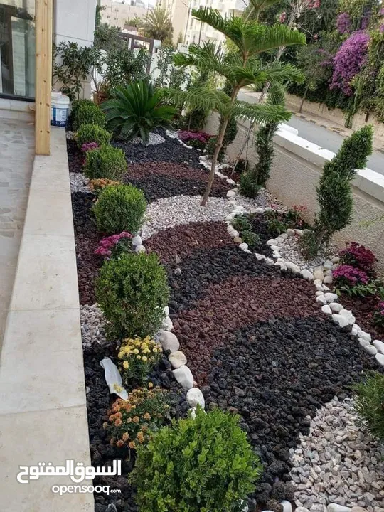ابو يزن للتراب الأحمر وطوب والرمل وشيل طممم وعدسية ناعم اصويلح عندي وبلاط اسمنت
