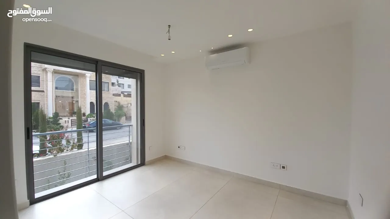 شقة فاخرة لللايجار في عبدون ( Property 41374 )-175064013