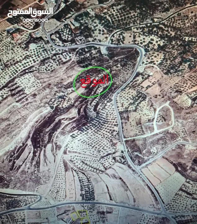 قطعة ارض 2074 متر