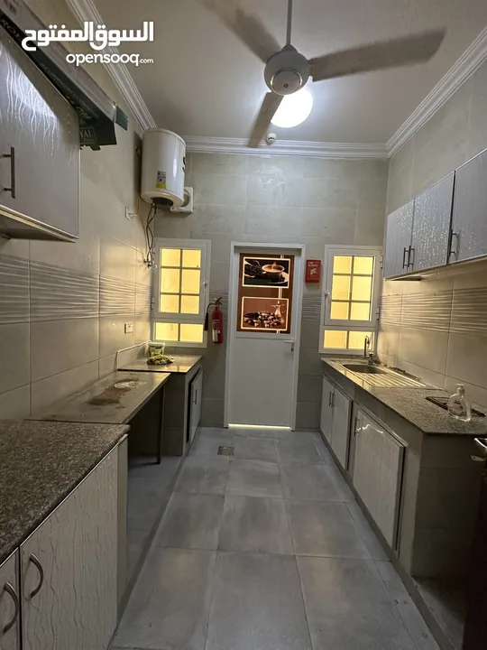 Spacious 2bhk for rent behind Bank Muscat