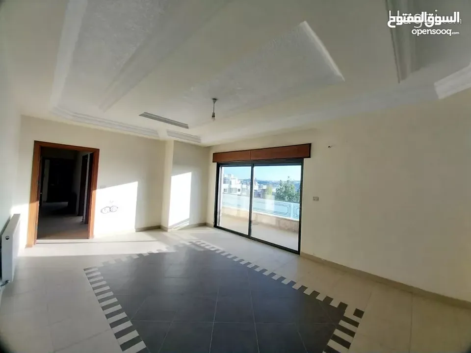 شقة طابق ثالث مع روف للبيع في الدوار السابع ( Property ID : 30299 )