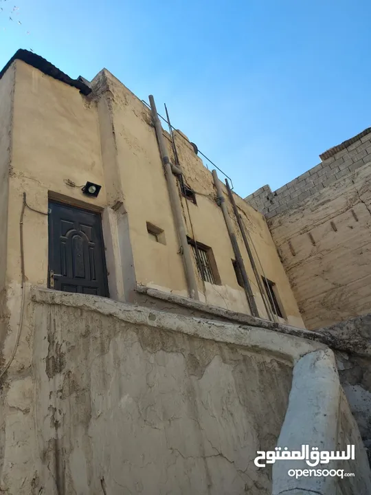 عماره للبيع وسط البلد