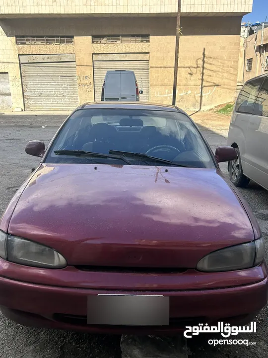 اكسنت خمري 1995