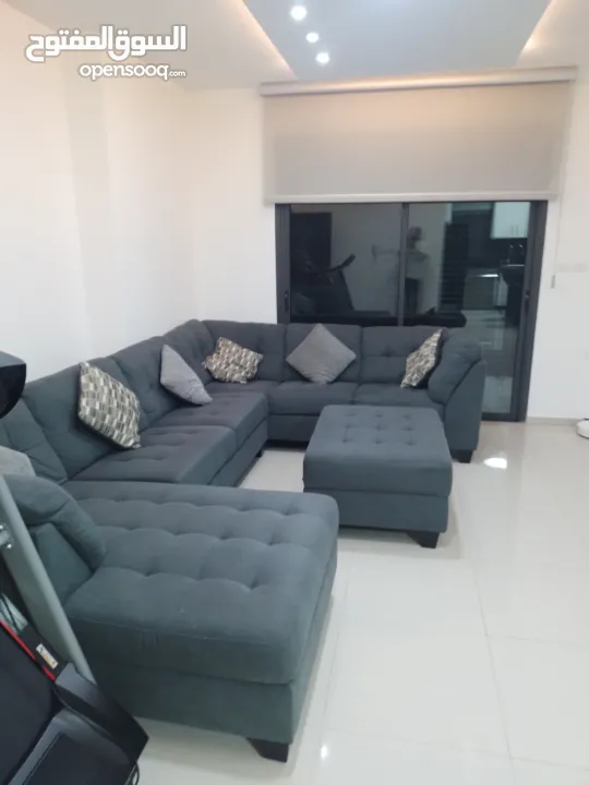 شقة للإيجار بالارسال طابق ثالث