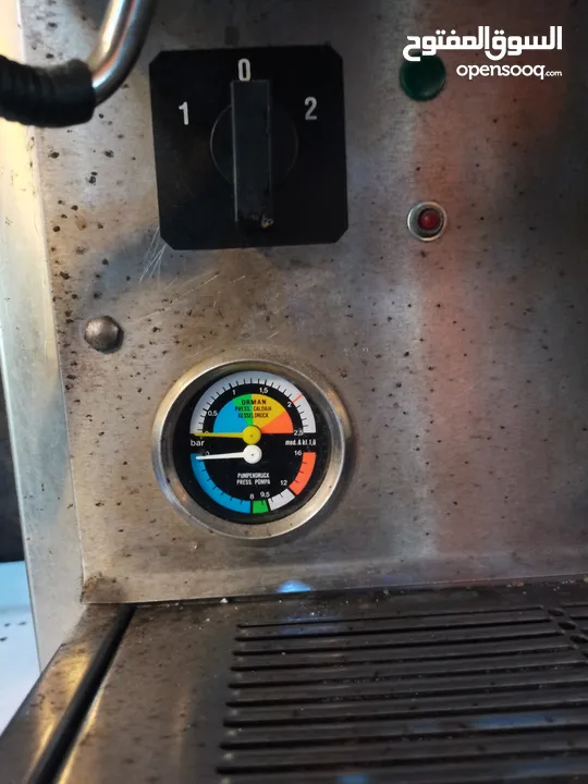 مكنة قهوة اسبريسو مستعمل للبيع