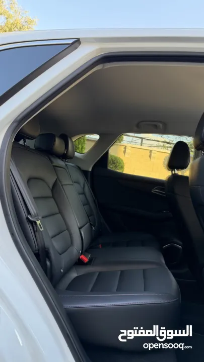 الصيني MG EHS ترخيص 2022 محرك 1600 هايبرد/plugin جير أوتوماتيك 284 حصان