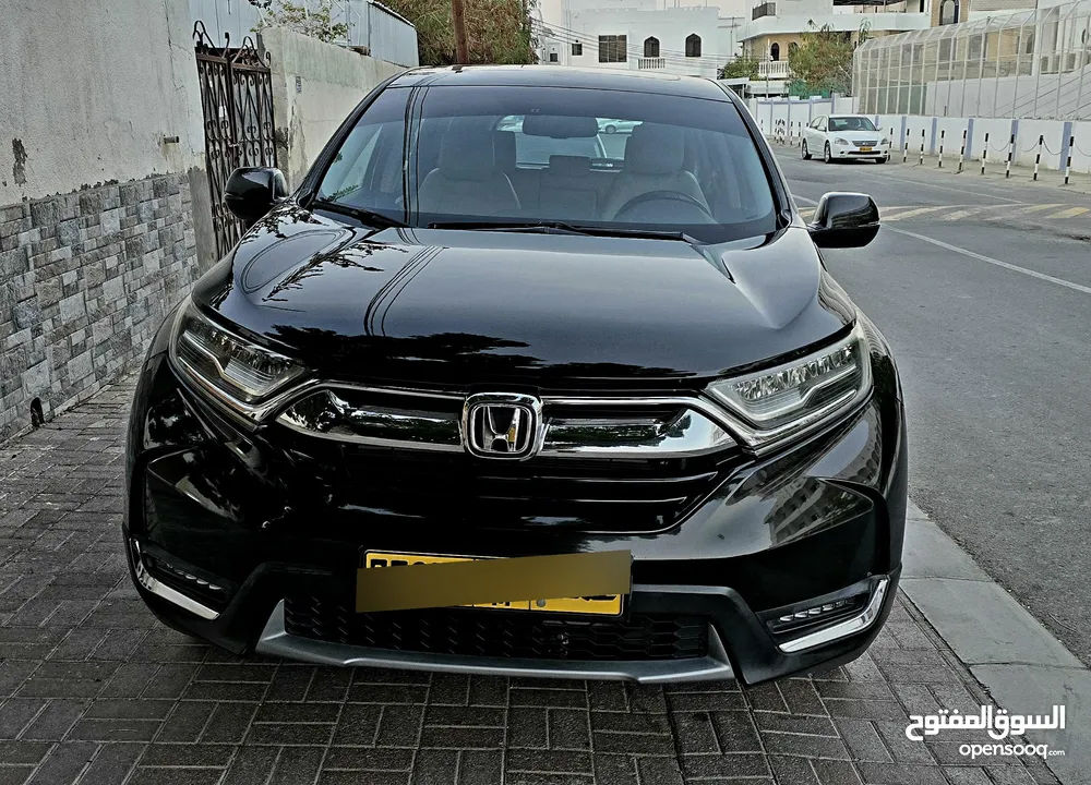 Expat driven Honda CRV Touring Full option No. 1 model 2019 purchased on 11 Feb 2020 from Honda Oman